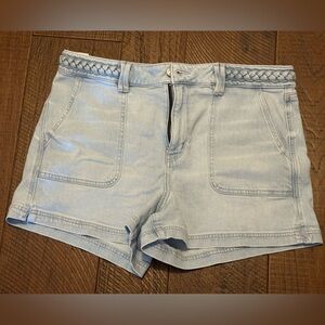 High rise American Eagle shorts 14